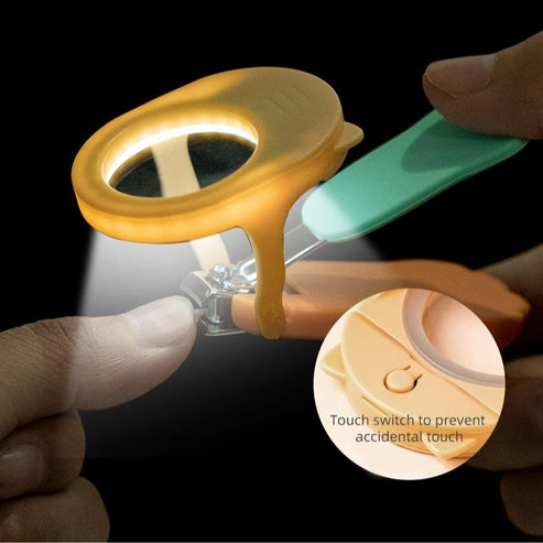 3pcs/5pcs Nail Clippers with Magnifier and LED Light-Amber & Hardy Manicure Nail Care,Stainless Steel Fingernail Magnifier Scissors Toenails Clippers for Elderly, Children